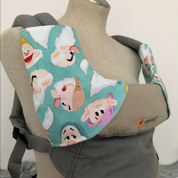 lila baby carrier